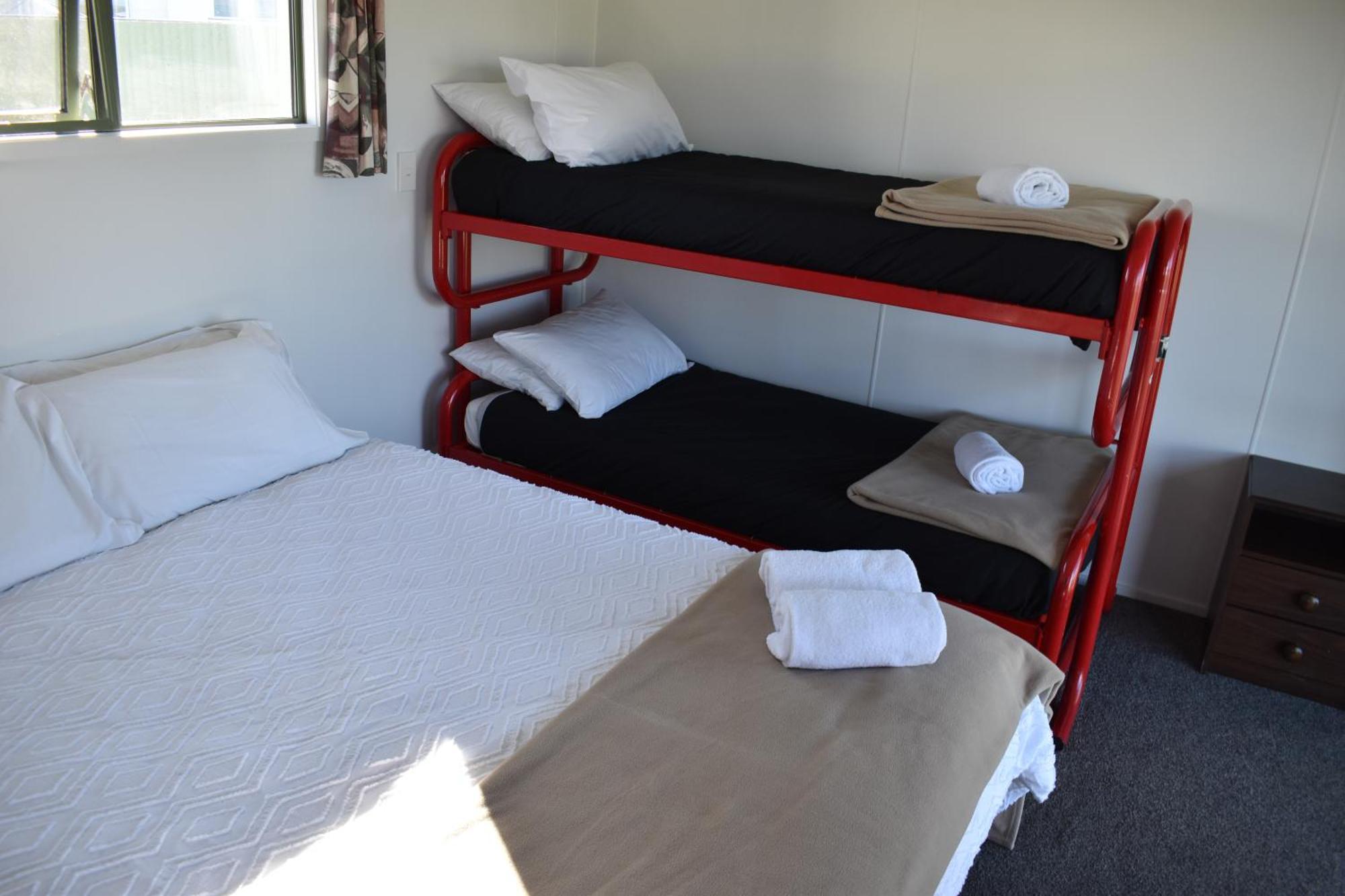 Route79 Holiday Park Geraldine Bagian luar foto
