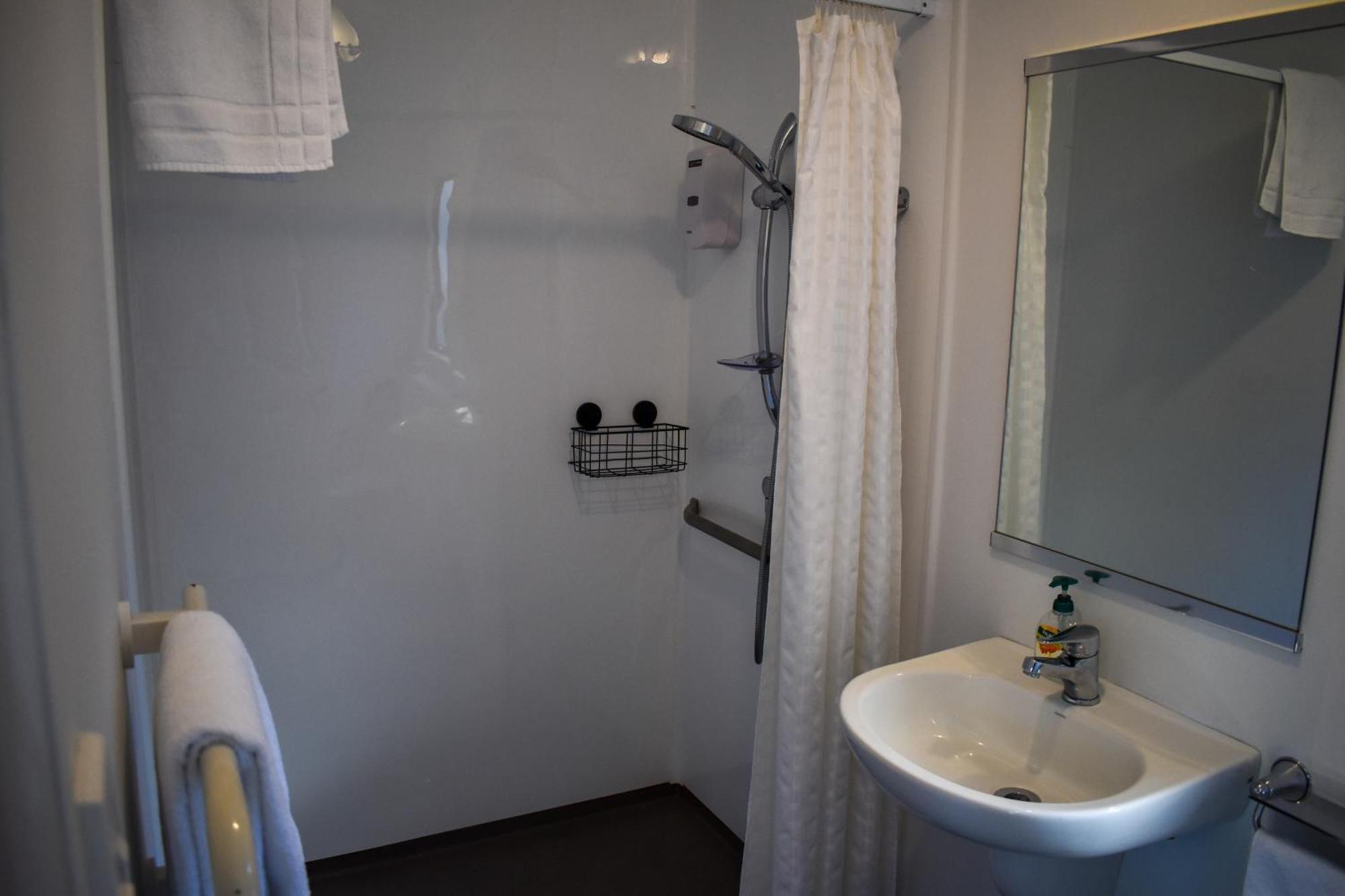 Route79 Holiday Park Geraldine Bagian luar foto