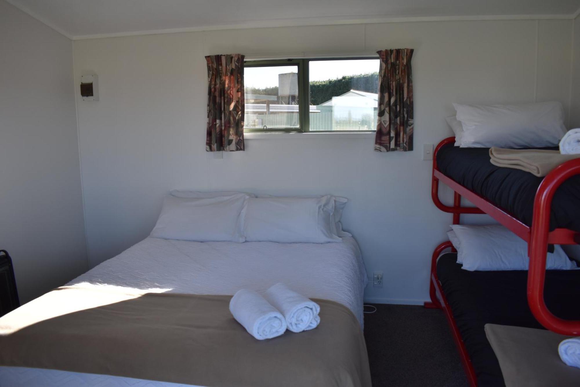 Route79 Holiday Park Geraldine Bagian luar foto