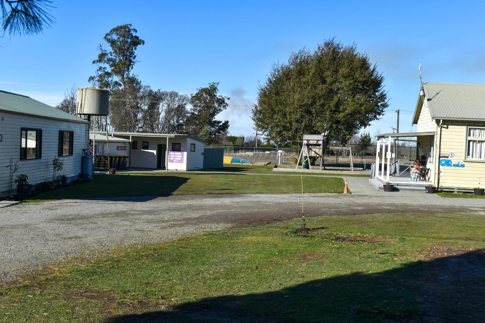 Route79 Holiday Park Geraldine Bagian luar foto